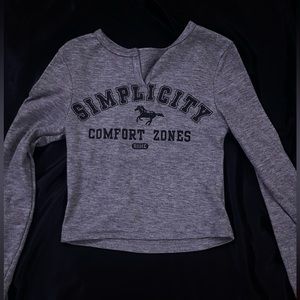 Cropped long sleeve with cut neckline Shein xs